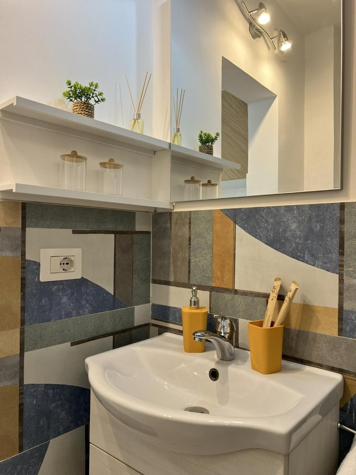 La Corte Apartment *